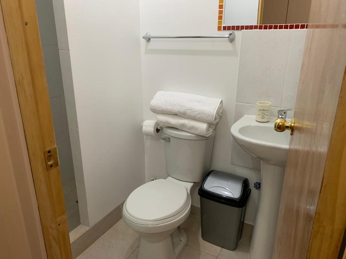 Hostal Iria Antofagasta Esterno foto